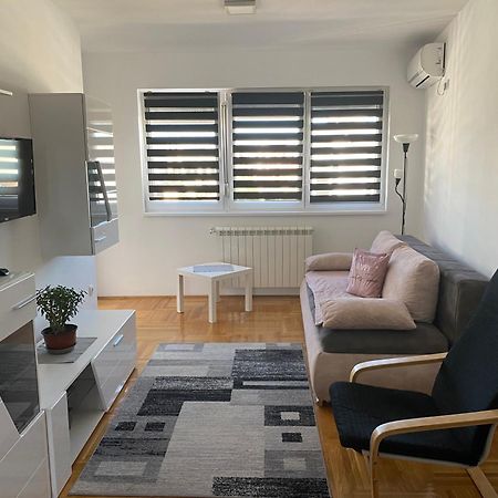 Mka Suite Крагуєваць Екстер'єр фото