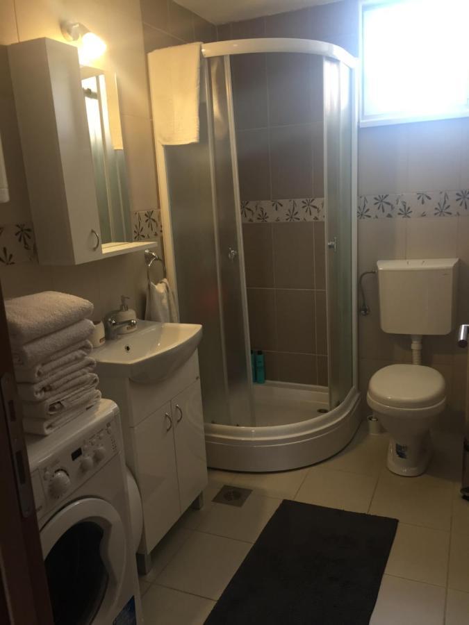 Mka Suite Крагуєваць Екстер'єр фото